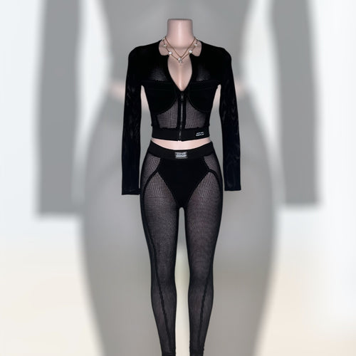 “Art On Display” Legging Set