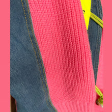 Cargar imagen en el visor de la galería, Better On The Pink Side Cardigan